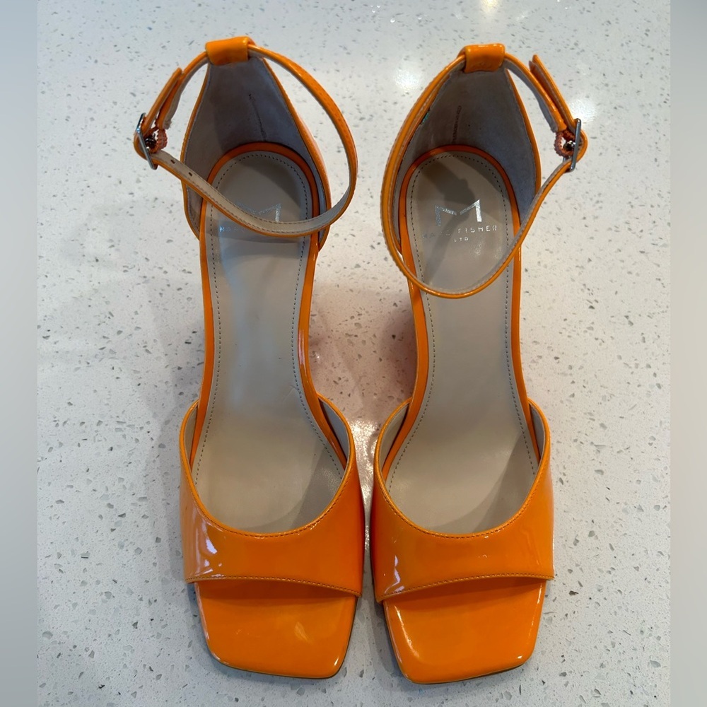 Marc Fisher Orange Wedges - Picture 2 of 13
